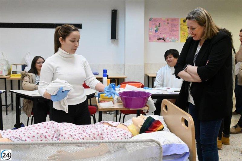 Castilla y León cuestiona exclusión de familias rurales y sin menores en la tarjeta monedero.