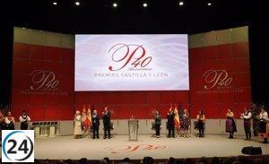 Líderes políticos, sociales y empresariales en Castilla y León se unen para premiar a destacados ciudadanos.