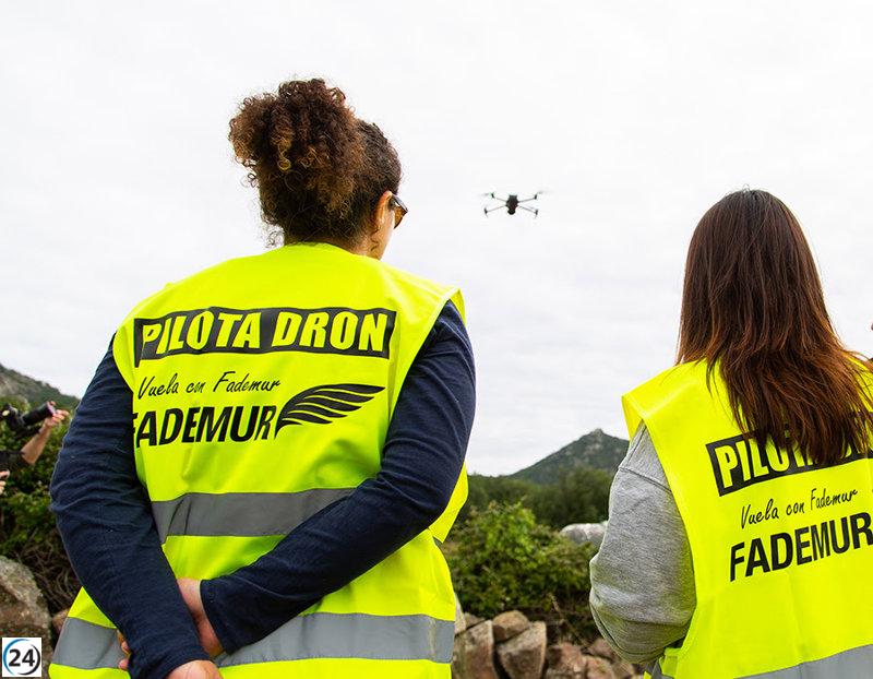 Mujeres rurales de Castilla y León reciben entrenamiento de drones en 'FADEMUR Vuela'