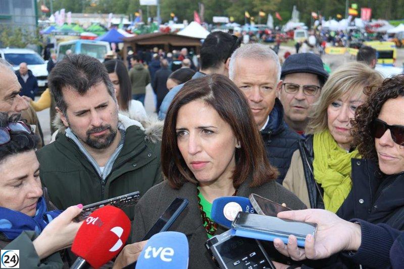 Peña insta al PP a respetar la Constitución.