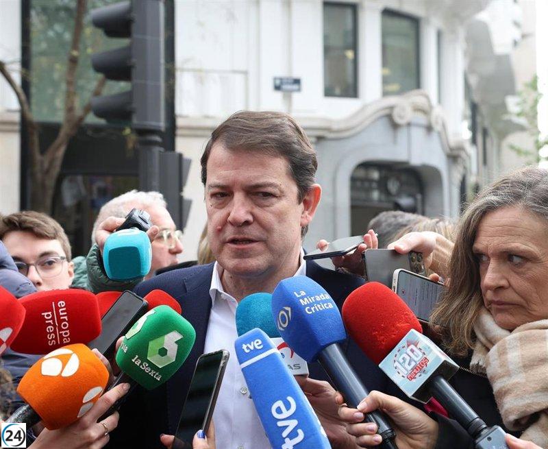 Mañueco elogia la postura coherente del PP contra la amnistía