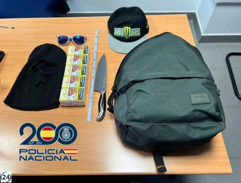 Menor detenido por amenazar con cuchillo a dependienta de gasolinera.