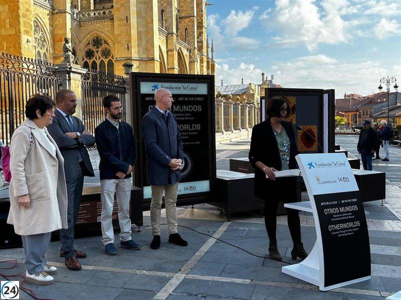 Exposición de Michael Benson muestra el sistema solar en la Catedral de León.