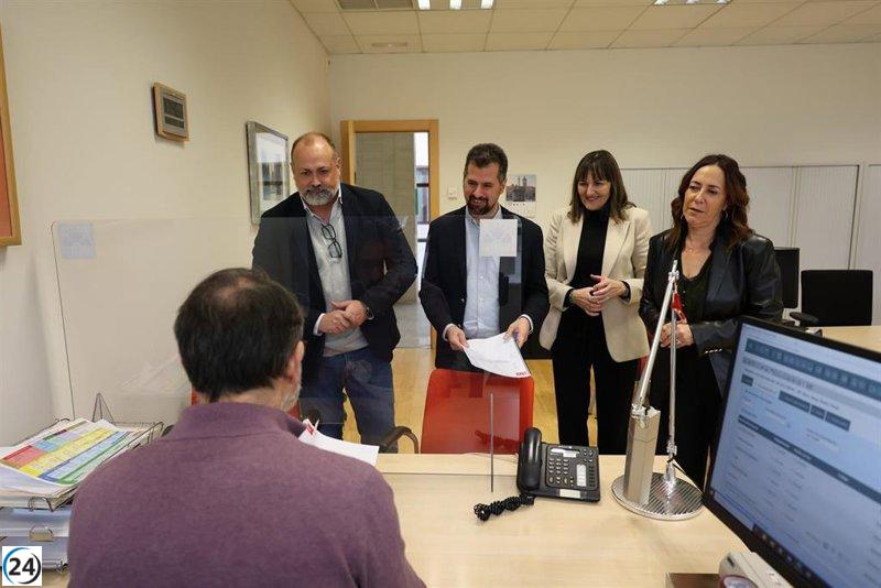 PSOE presenta propuesta LGTBI+ enfocada en el mundo rural, abordando el fenómeno del 