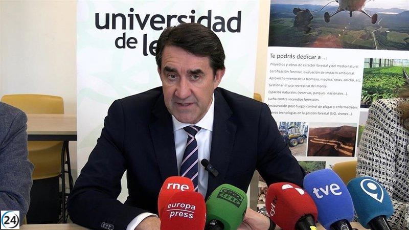 Quiñones confía en que las comunidades autónomas retomen el control sobre el lobo en el Congreso.