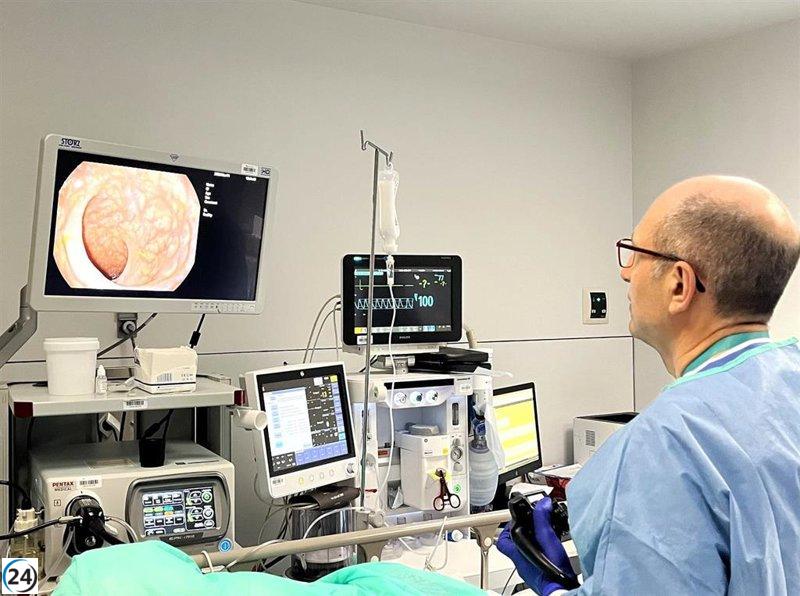 El 60% de los adultos en riesgo omite la detección del cáncer de colon en Castilla y León.