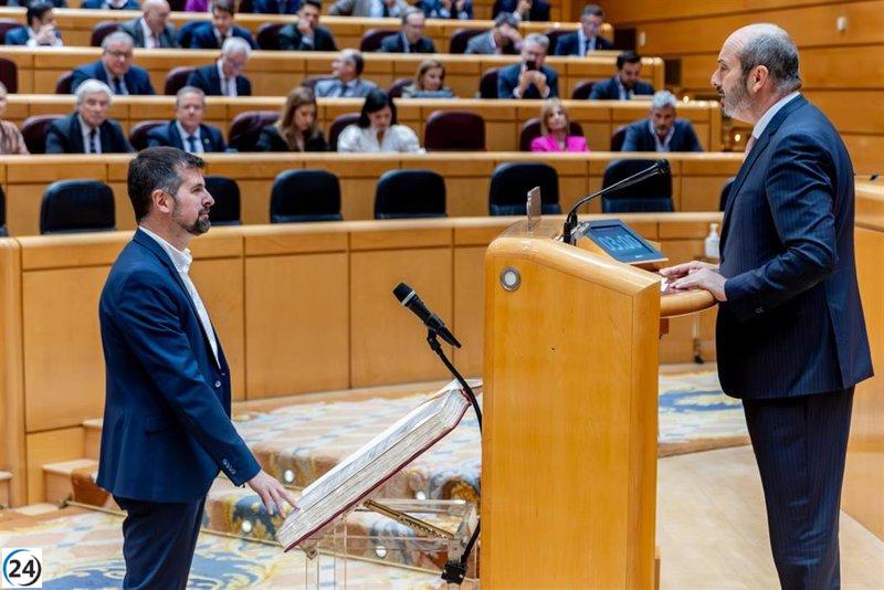 Luis Tudanca asume su cargo como senador del PSOE por Castilla y León.