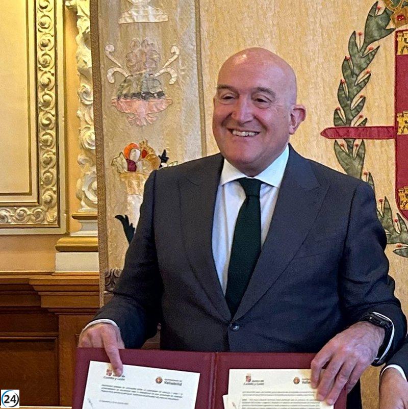 Carnero apoya a las peñas del Valladolid y propone evitar controversias mientras se define el futuro del club.