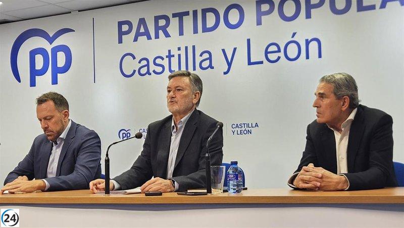 El PP solicita nuevamente al Congreso la censura de Puente por eliminar paradas del AVE.