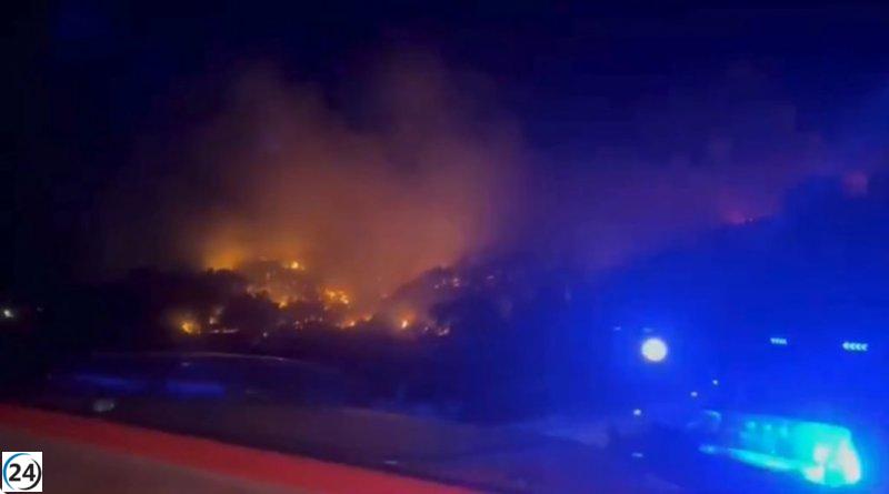 Fallece un trabajador al volcar su vehículo mientras se dirigía a combatir un incendio en Mombeltrán (Ávila).