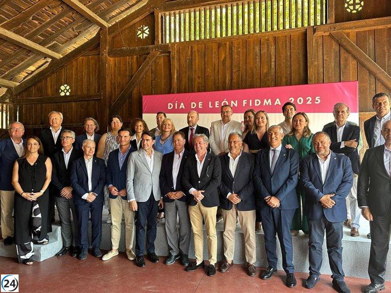 León y Asturias estrechan lazos en la 68ª Feria Internacional de Gijón.