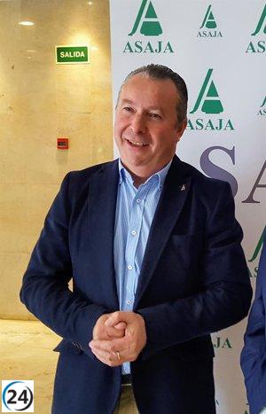 Asaja solicita a Mañueco un encuentro inmediato para analizar los estragos de los incendios y crear un plan de respaldo para el sector agrícola.