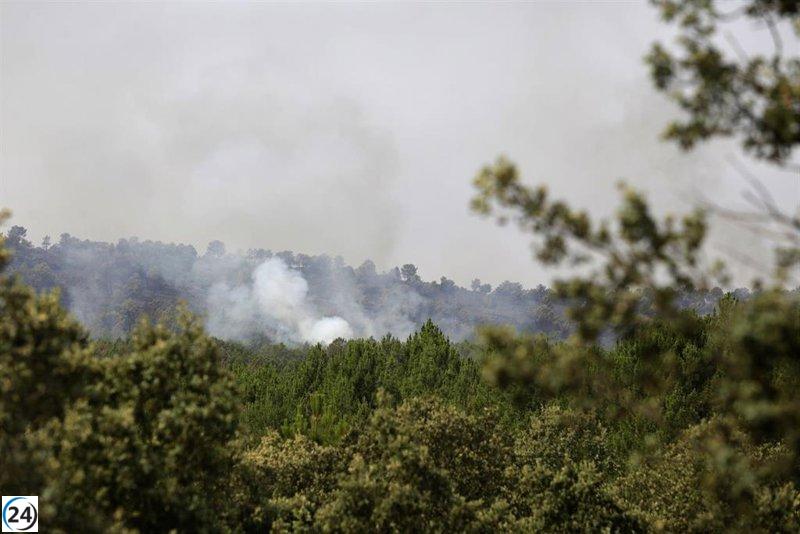 El incendio de Paradiña (León) intensifica su amenaza y se clasifica como gravedad 2.