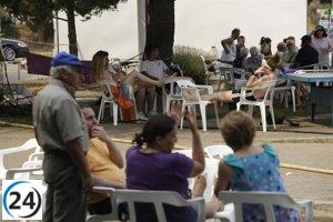Prada de Sierra evacuada ante el avance del incendio que afecta a Llánaves y Portilla en León.