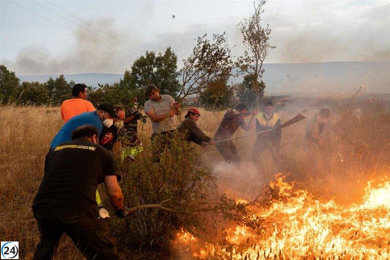 Progreso en la salud de heridos por incendios en León y Zamora; cuatro personas siguen en estado crítico.