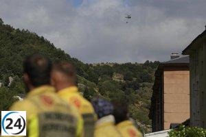 El incendio de Fasgar en León muestra señales de mejoría con un perímetro de 74 kilómetros.