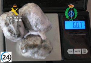 Capturan a dos individuos con más de 130 gramos de hachís al intentar ingresar a la prisión de Mansilla de las Mulas.