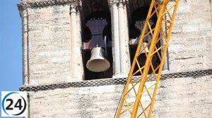 La iglesia de La Antigua en Valladolid reemplaza su campana centenaria de San Roque, desgastada por el tiempo.