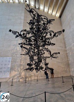 La muestra 'Ai Weiwei. Don Quijote' en el Musac impulsó la economía con más de 33,2 millones en ganancias.