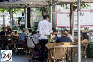 Aumentan un 6,4% las ventas en servicios y crece un 1% el empleo en julio.