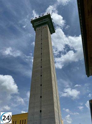 Agresión nocturna: empleado de Topas sufre fractura nasal por puñetazo de interna.