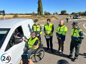 Campaña de Tráfico y Aspaym alerta sobre las distracciones al conducir.