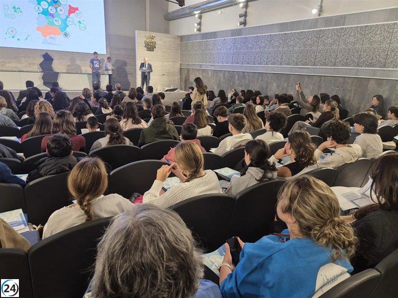 Juventud española se reúne en Palencia para debatir sobre la escasez y gestión sostenible del agua.