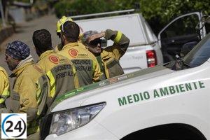 CyL establece un nuevo Cuerpo de Agentes Medioambientales y presenta la figura del bombero forestal.