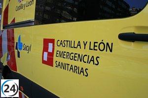Hombre hospitalizado por lesiones tras choque de vehículos en Salamanca.