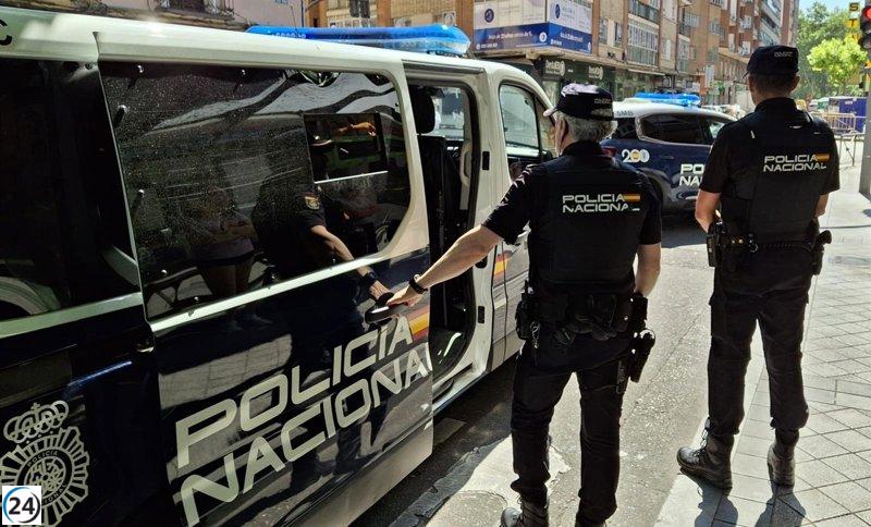 Tres mujeres apresadas tras robar 1.300 euros en productos en supermercados de Valladolid.