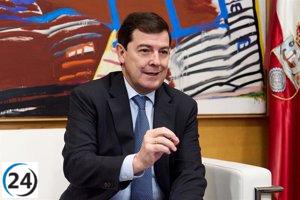 Mañueco celebra el Día de la Hispanidad y destaca el papel clave de Castilla y León en un hito histórico.