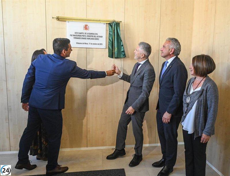 Marlaska presenta el flamante cuartel de la Guardia Civil en Villasana.