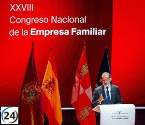 Felipe VI destaca el valor de las empresas familiares y su dedicación a la continuidad.