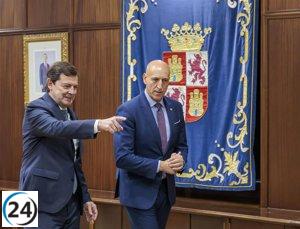 Mañueco promete a Diez apoyo para que León sea reconocida como 'Gran Ciudad' en el próximo Pleno.