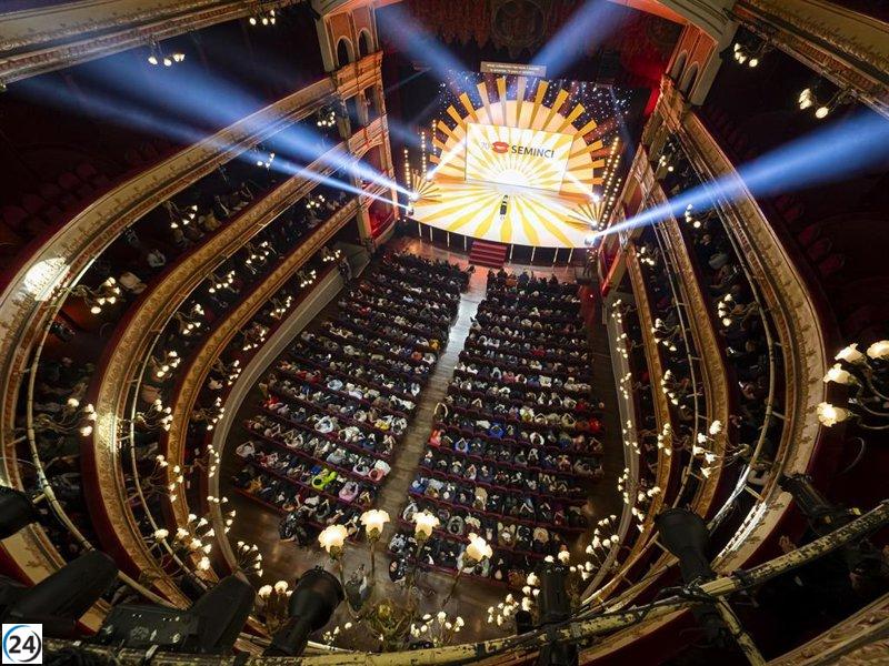 Seminci inicia su gala rindiendo tributo a los 'semanistas' y celebra el cine de autor como espacio de reflexión.