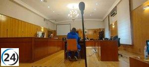 El acusado minimiza insulto racista hacia camarera, alegando que solo la llamó 