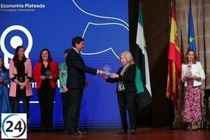 CyL, Extremadura y Andalucía se unen para promover el Manifiesto de la Economía Plateada y potenciar el talento de las personas mayores.