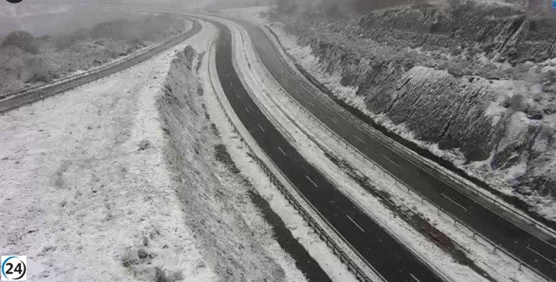 La A-52 vuelve a estar operativa entre Zamora y Ourense tras el cierre por nieve.