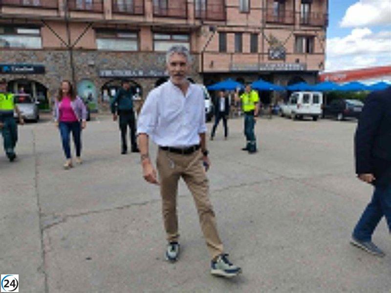 El ministro Marlaska afirma que Vox es contrario a los valores democráticos avanzados.