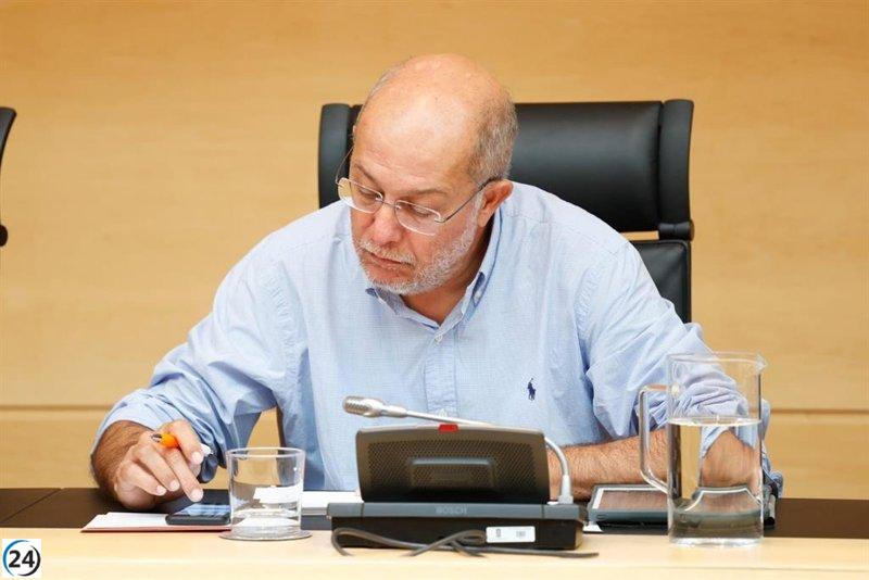 Cs exige la comparecencia inmediata y expulsión de Santonja por copiar proyecto de Ley de Patrimonio.