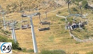 Comienza la temporada de esquí en León con la apertura de los remontes.