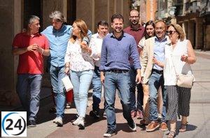 Tudanca critica a Feijóo por su plan de aplicar políticas de despoblación en España.