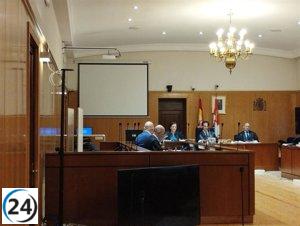 Abogado acusado de estafar a su clienta al apropiarse de su piso tras acuerdo previo.