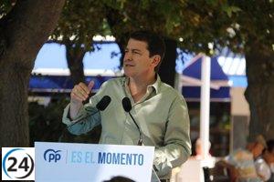 Mañueco acusa a Sánchez de buscar