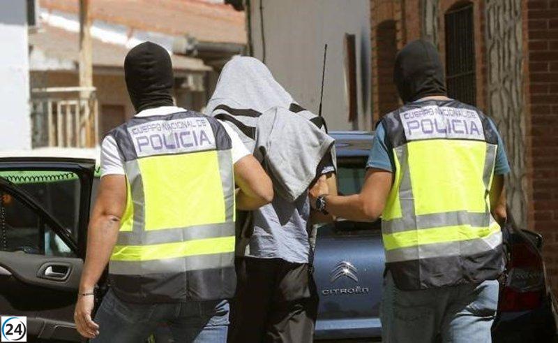 Empleado de inmobiliaria de Valladolid detenido por estafar 10.500 euros a cinco clientes
