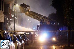 Doce intoxicados por explosión; padre e hijo graves y se busca a una mujer.