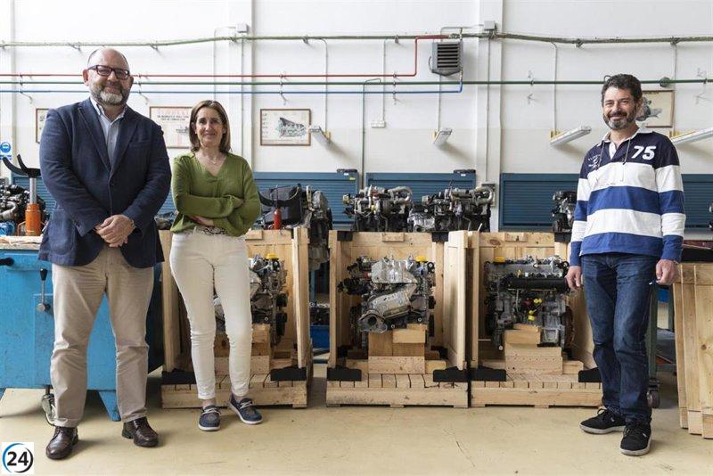 Fundación Renault realiza 100 donaciones para formar a 3.000 alumnos.