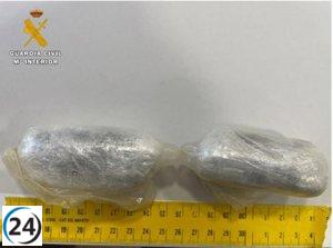 Arrestado por intento de pasar hachís a un recluso en Villanubla, Valladolid, durante visita.