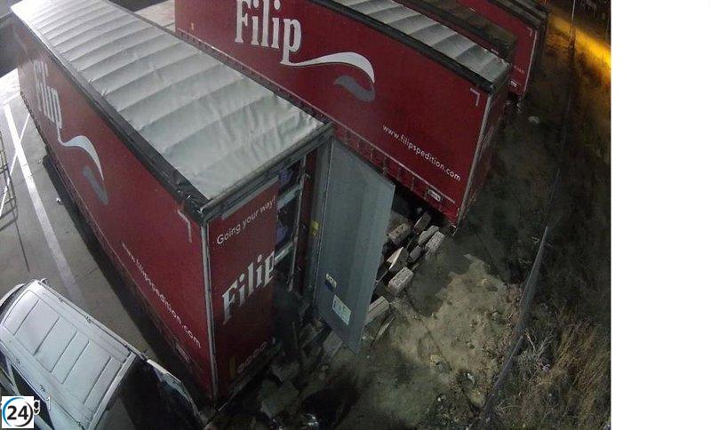 Detenido en Valladolid el líder de una banda dedicada al robo de catalizadores.