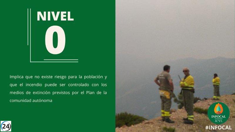 Controlado el incendio iniciado por rayos en Nava del Barco (Ávila) el sábado.